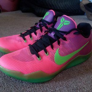 Nike Kobe 11 XI Mambacurial rare shoes